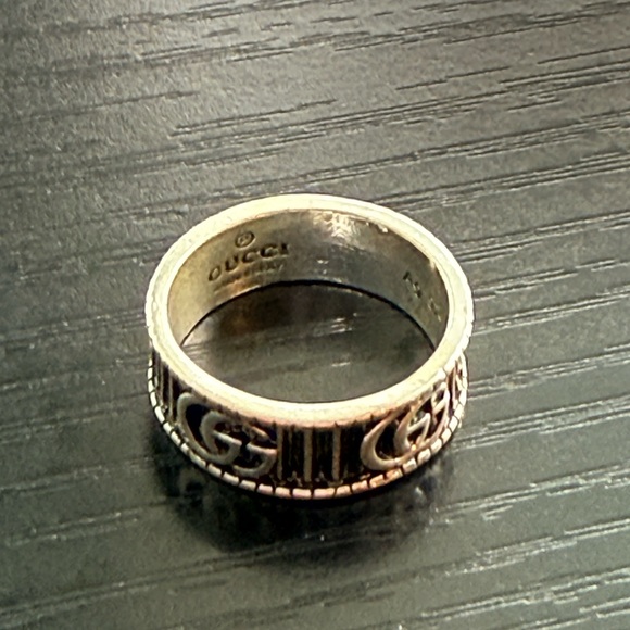 Gucci Other - Gucci GG Marmont Wide Ring